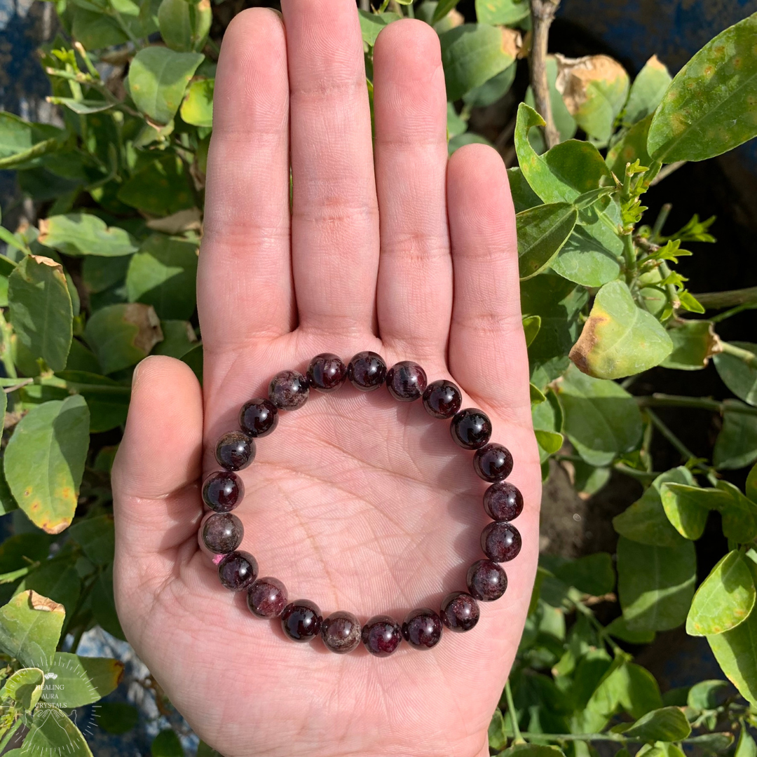 Garnet Bracelet (10mm)