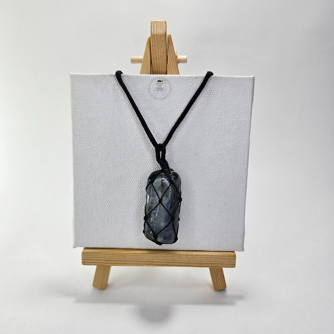 Blue Kyanite Macrame Pendant