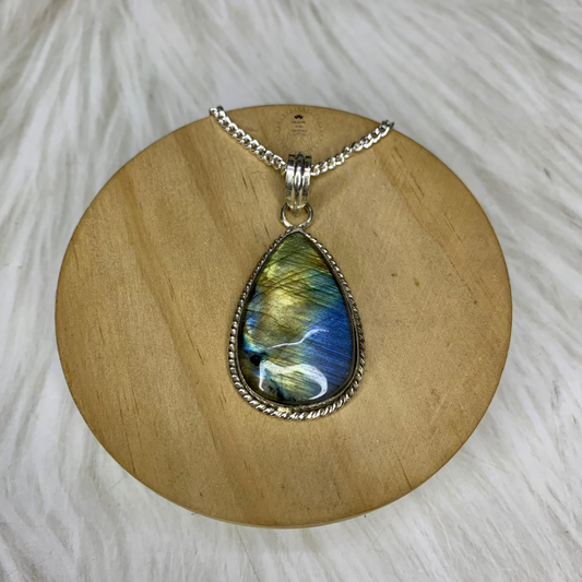 Labradorite Drop Shape Pendant