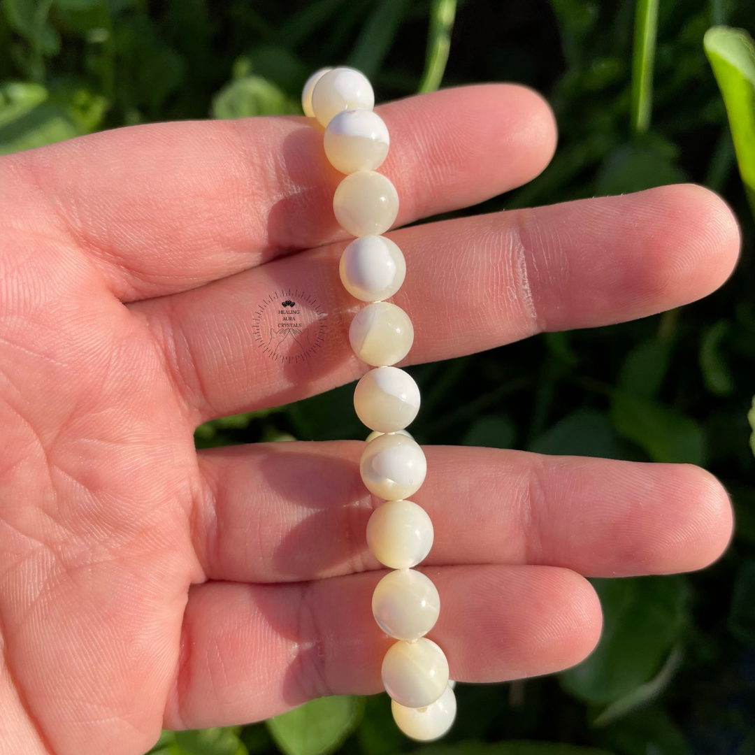 Mother of Pearl Bracelet (8mm)