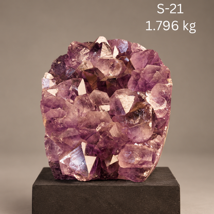 Amethyst Geode Star Quality