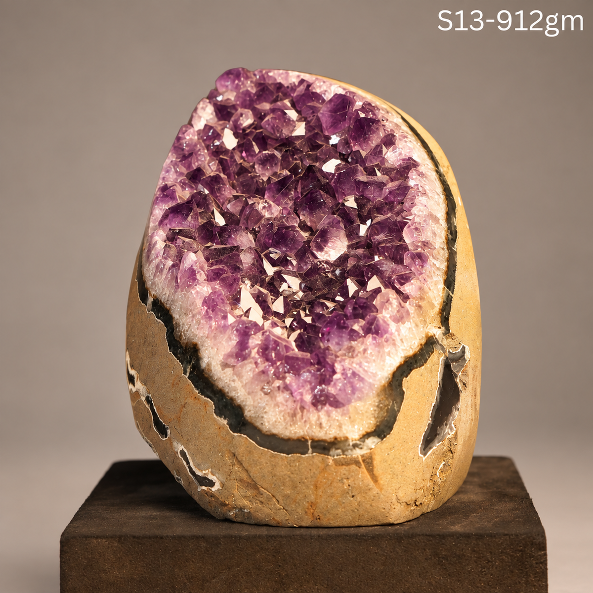 Amethyst Geode Star Quality