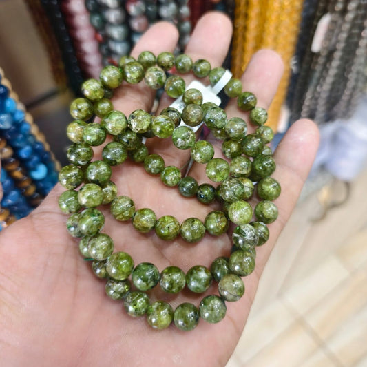 Natural Peridot Bracelet (8mm)