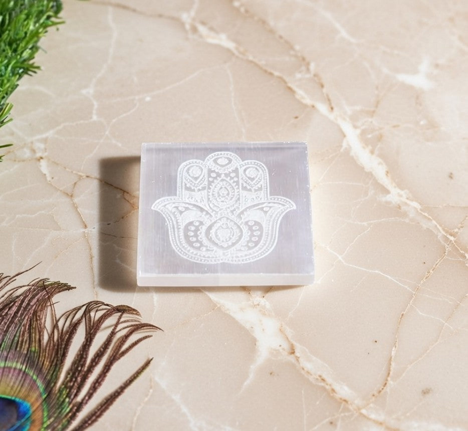 Selenite Charging Plate with carving (3 inch)