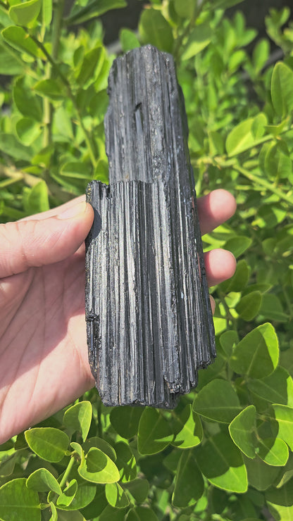 Black Tourmaline Raw 616g