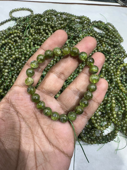 Natural Peridot Bracelet (8mm)