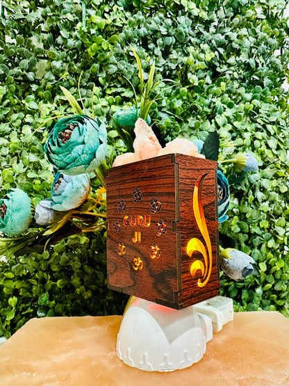 Guru Ji Himalayan Rock Salt Plug-In Lamp – Compact Spiritual Plug-In Lamp